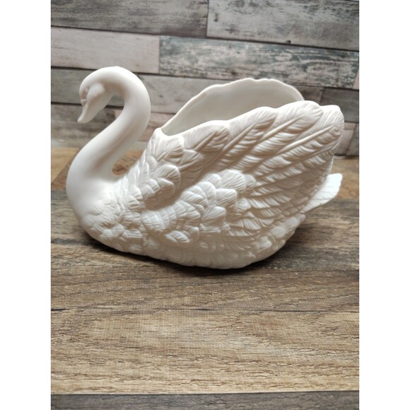 White Swan Planter Pot Bird 1988 Made In Taiwan Vintage Porcelain F.T.D.A. - Picture 2 of 8